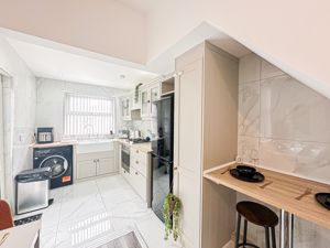 Photo 11- click for photo gallery